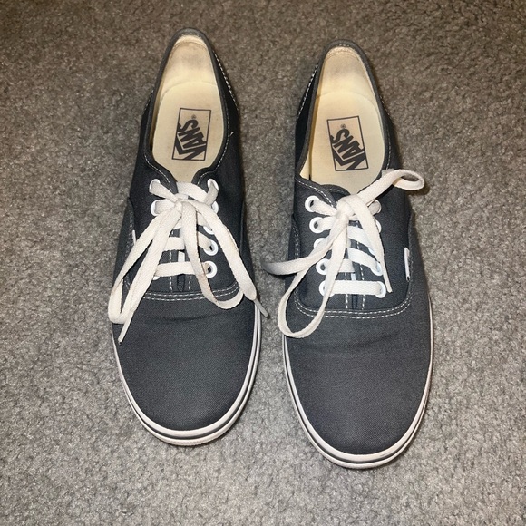 Vans Authentic Shoe in Pewter Gray, Size 10 - Picture 2 of 4